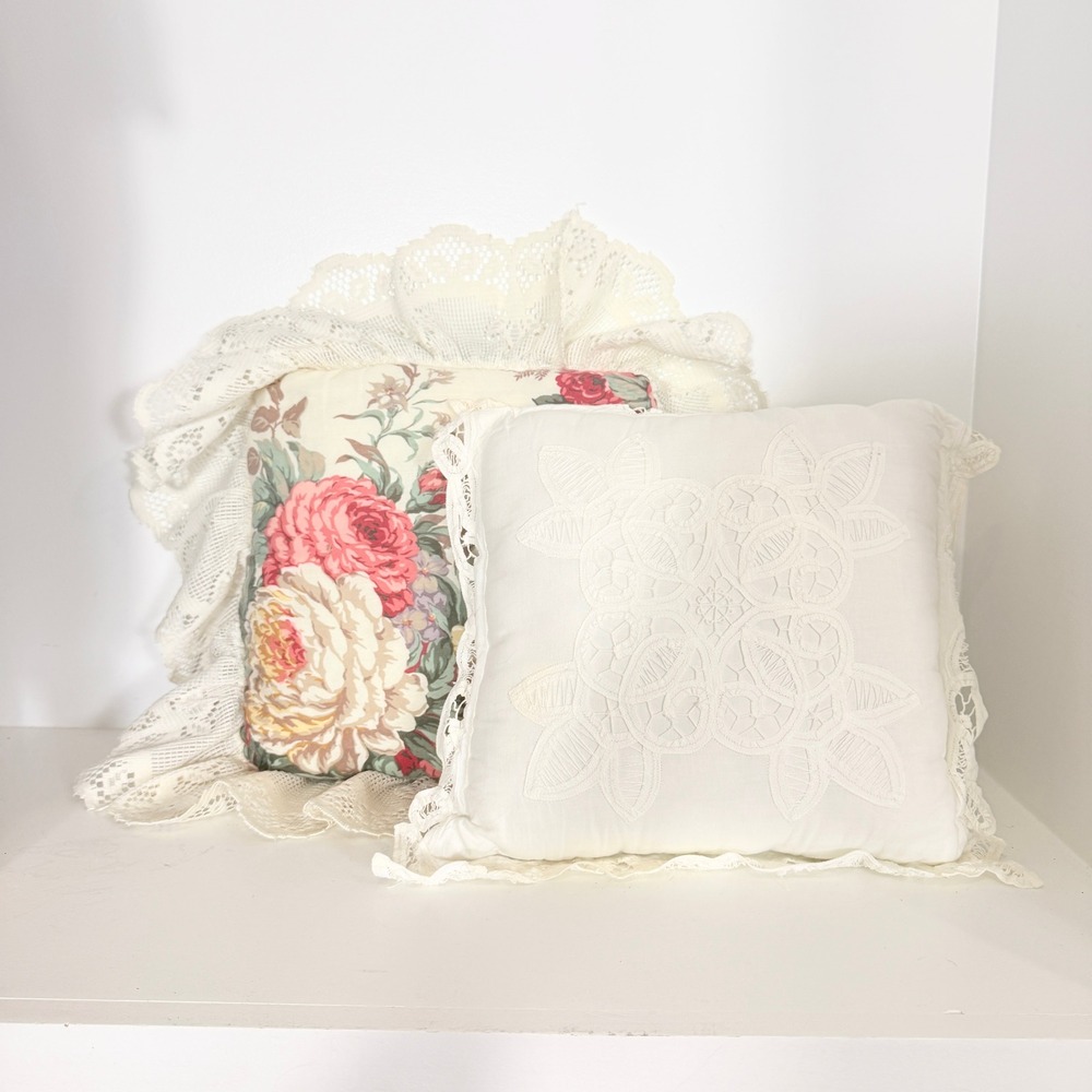 Vintage Decorative Throw Pillows Set 2 Floral Lace Embroidery Cottagecore Cream - Picture 1 of 5